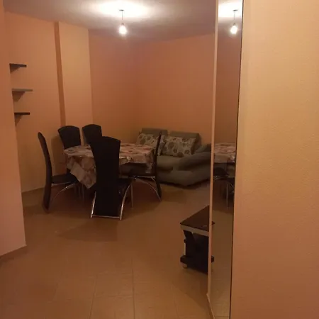 Appartamento Klajdi *